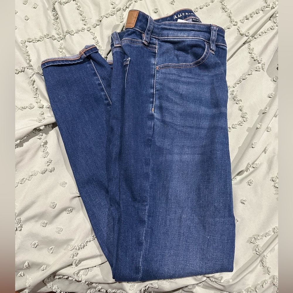 American Eagle skinny jeans